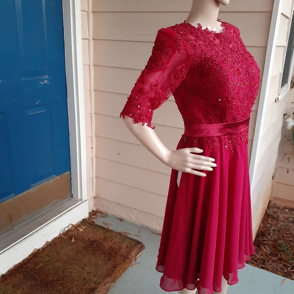 JJ'S House burgandy evening dress - Picture 3 of 6